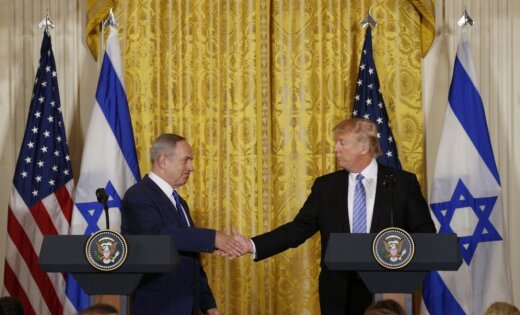 Трамп просит Нетаньяху подождать со стройками на Западном берегу Иордана