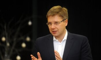 Opozīcijai neizdodas atlaist Ušakovu