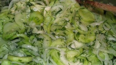 Klasiska gurķu recepte – Latgales salāti