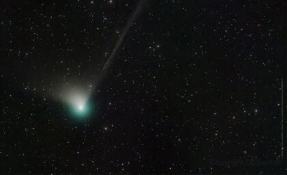Mūs apciemos 50 000 gadu neredzēta komēta. Kā to pamanīt?