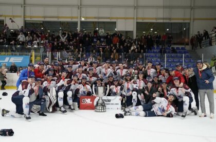 Abas komandas zināja, ka būs finālā. Sākas cīņa par Latvijas čempionu titulu hokejā