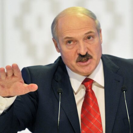 Lukašenko nosaka uzņēmuma 'Belarusjkaļij' pārdošanas cenu 30 miljardu ASV dolāru apmērā