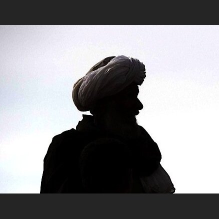 Почему афганские талибы воюют с "Исламским государством"