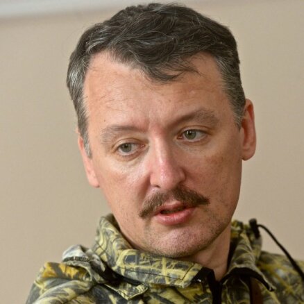 Распил вместо реальной помощи: Гиркин критикует Суркова за политику на Донбассе