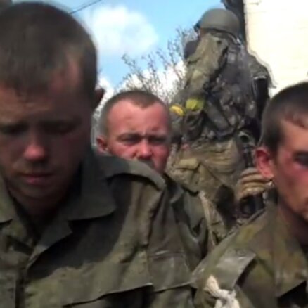 UDD publisko video ar vasarā pie Ilovajskas sagūstītiem Krievijas karavīriem