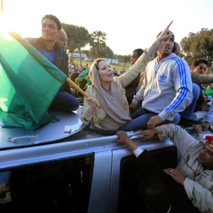 Алжир не выдаст Ливии вдову и детей Каддафи
