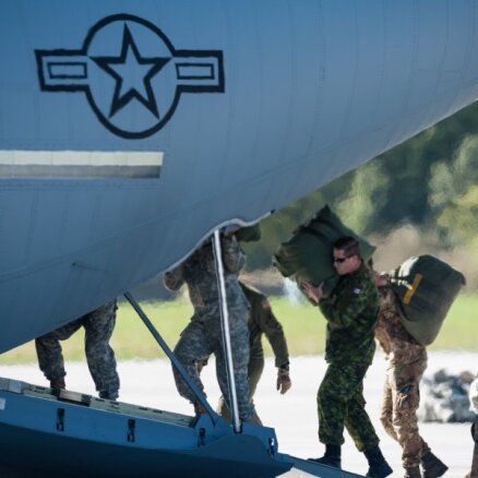 ФОТО и ВИДЕО: как в Лиелварде тренируются военные НАТО