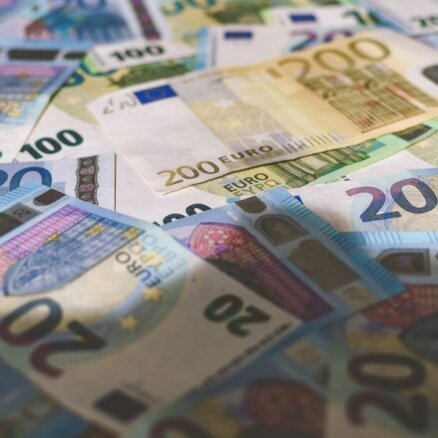 Finanšu iestāžu peļņa septiņos mēnešos sasniegusi 155,9 miljonus eiro