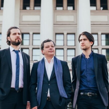 Izskanēs Latvijas simtgadei veltīts koncerts 'Trīs Osokini operā: Jaunā programma'