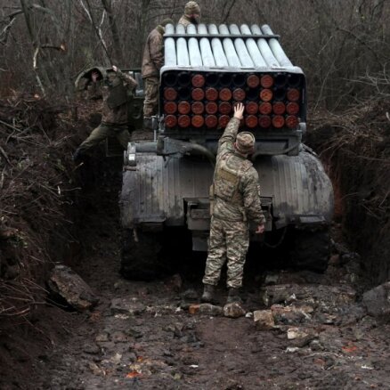 Eiropas valstu ārlietu ministri: militārā palīdzība Ukrainai joprojām ir prioritāte