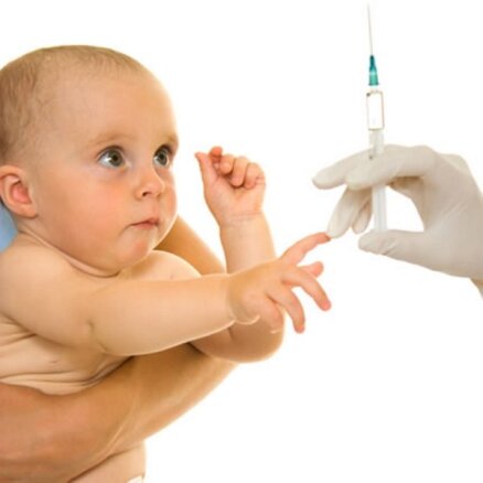 3% родителей в Латвии принципиально не делают детям прививки