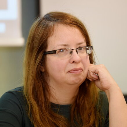 Политолог: "Люди стали опасаться говорить то, что думают. И это тревожит"