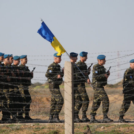Украинская армия приведена в боевую готовность (23.18)