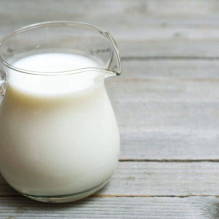 Piena pārstrādātājs 'Elpa': patlaban piena tirgus ir saspringts un stagnē