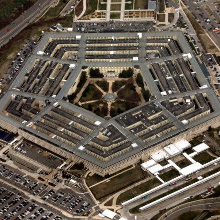 Пентагон представил новую стратегию обороны. Россия названа в ней "острой угрозой"