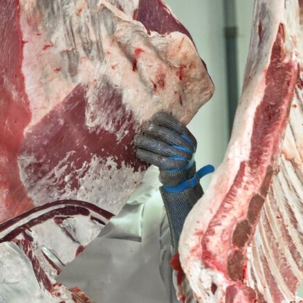 VID gaļas vairumtirdzniecībā liedz darboties PVN nemaksātāju un naudas atmazgātāju grupējumam