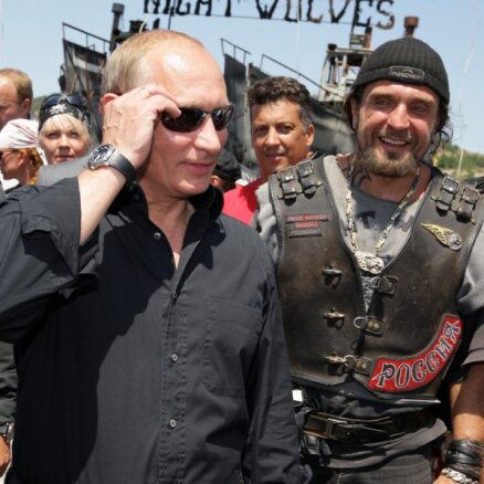 'Putina baikeri': Krievijas 'maigās varas' motoklubs 'Night Wolves'