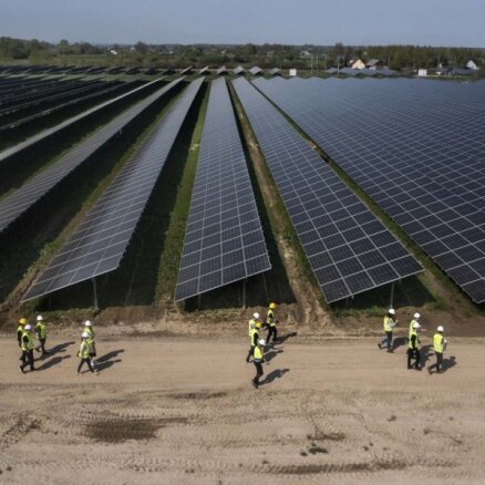 Atjaunojamās enerģijas uzņēmums 'Sunly' piesaista 200 miljonu eiro investīcijas