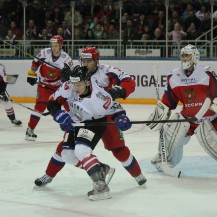 Latvijas hokeja izlase gatavošanos Soču Olimpiādei sāk ar uzvaru
