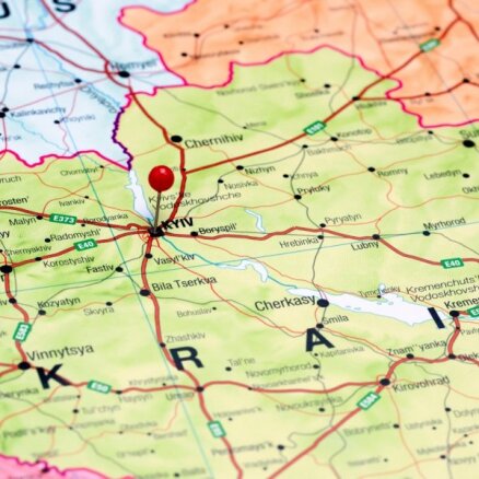 Что за "на"? Русские писатели выбирают между "в" или "на" Украине