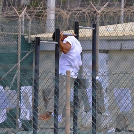 Bin Ladena miesassargs izlaists no Gvantanamo