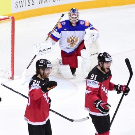 Канада громит Россию и забирает чемпионский титул