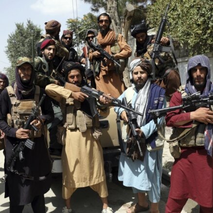 "Убивали везде — в домах, школах и магазинах". Amnesty International выпустила новый доклад о зверствах талибов в Афганистане