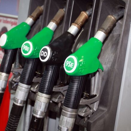 Krīzes piemeklētā Baltkrievija  par 30% paceļ benzīna mazumtirdzniecības cenas