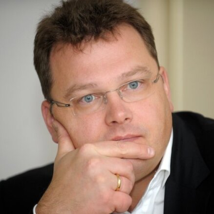Rungainis: 'Snoras ' problēmas nevarētu ietekmēt Latvijas banku sistēmu