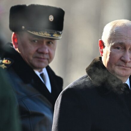 ISW: Putins ir sapratis, ka tikai ministrija var kontrolēt visus Krievijas spēkus Ukrainā
