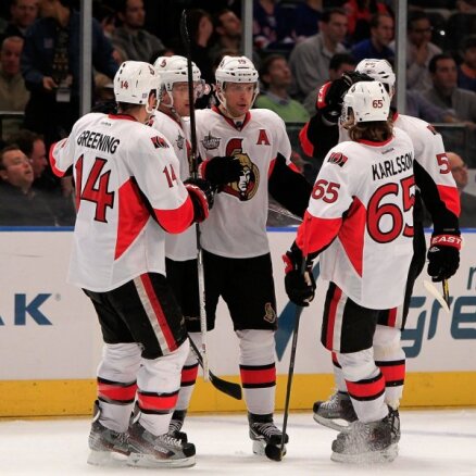 Daugaviņa 'Senators' izcīna uzvaru NHL  čempionāta mačā