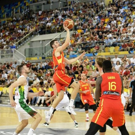 'Eurobasket 2022': Spānija, Bosnija un Turcija sāk ar uzvarām