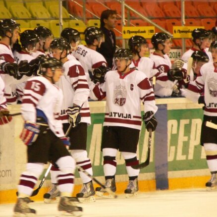 Latvijas U -20  izlases hokejistiem otrā pārliecinošā uzvara
