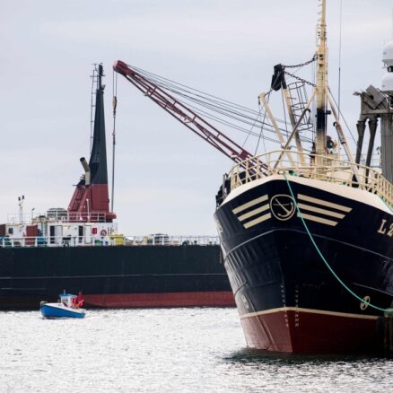 Norvēģija draud slēgt ūdeņus ES un britu zvejas kuģiem
