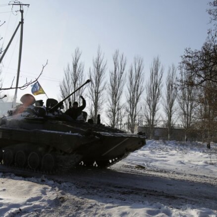 Киев и сепаратисты готовы прекратить огонь 9 декабря