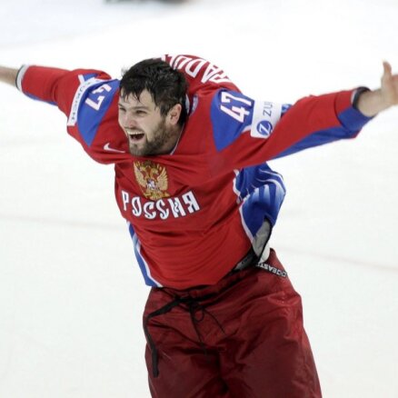 Радулов отказался от чемпионата мира из-за трещины в колене