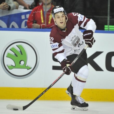 Latvijas izlases hokejists Jaks karjeru turpinās USHL čempionātā