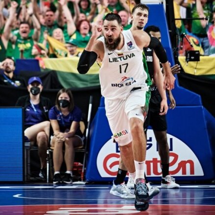'Eurobasket 2022' sākas 'play off': 'saldajā ēdienā' Lietuvas un Spānijas duelis
