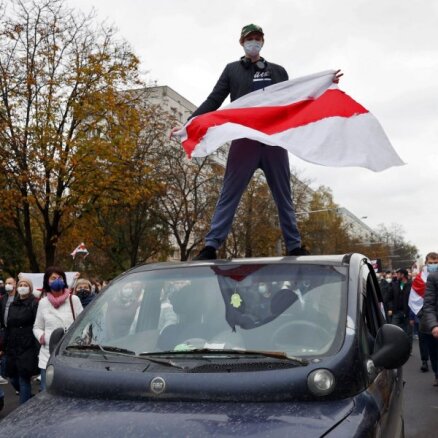 'Tautas ultimāta' termiņš beidzies: Baltkrievijā sākas strādnieku protesti