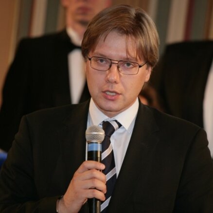 Ušakovs : šī domes sasaukuma laikā Rīgas sabiedriskā transporta tarifi nemainīsies