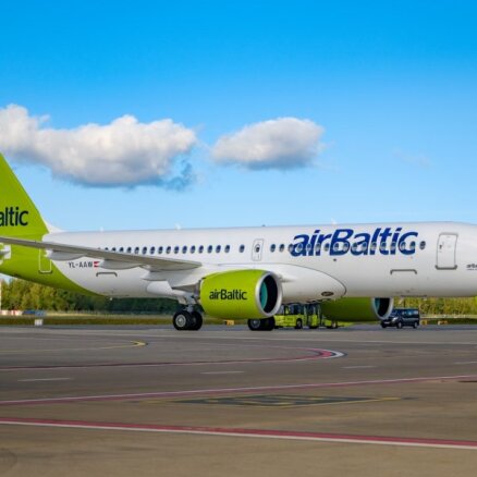 'airBaltic' 2021. gadā darbā pieņēma 559 darbiniekus