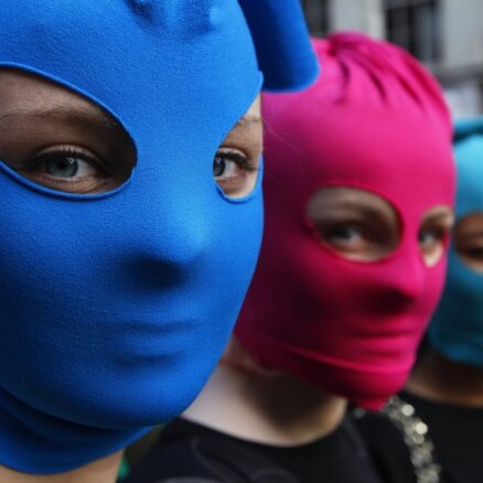 У посольства РФ в Хельсинки выступили подражатели Pussy Riot