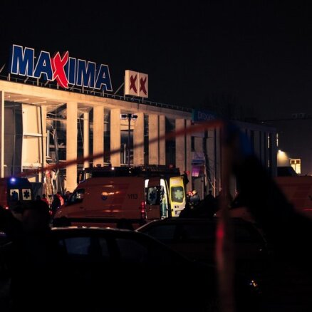 'Maxima': saņemot naudu, nevienam no sabrukušā veikala darbiniekiem nebija jāparaksta vienošanās