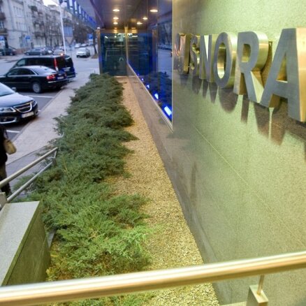 'airBaltic' privātais akcionārs noliedz 'Snoras' problēmu ietekmi uz aviokompāniju