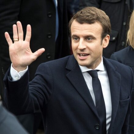 Ле Пен поздравила Макрона с победой на выборах президента Франции