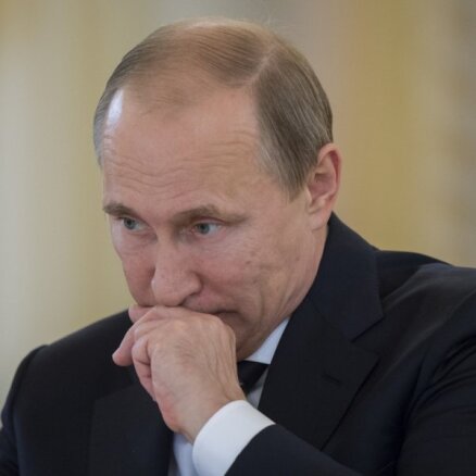 Sankcijas pret Krieviju nav devušas vēlamo efektu, paziņo Obamas administrācija