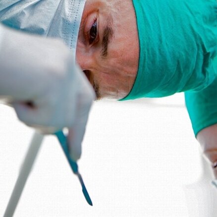 Piecas nedēļas vecs zīdainis pēc nāves kļūst par jaunāko orgānu donoru Lielbritānijā