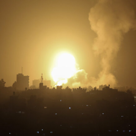Обострение конфликта Израиля и ХАМАС: Израиль нанес авиаудар по сектору Газа