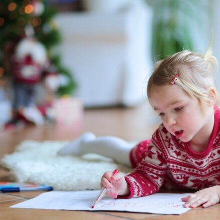 Kurp šogad jāsūta bērnu vēstules Ziemassvētku vecītim