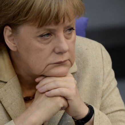 Меркель: санкции – единственное средство нажима на Россию